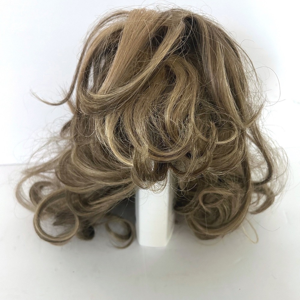 Toyokalon Synthetic Curly Wig Womens OS Ash Blonde Layered Volume